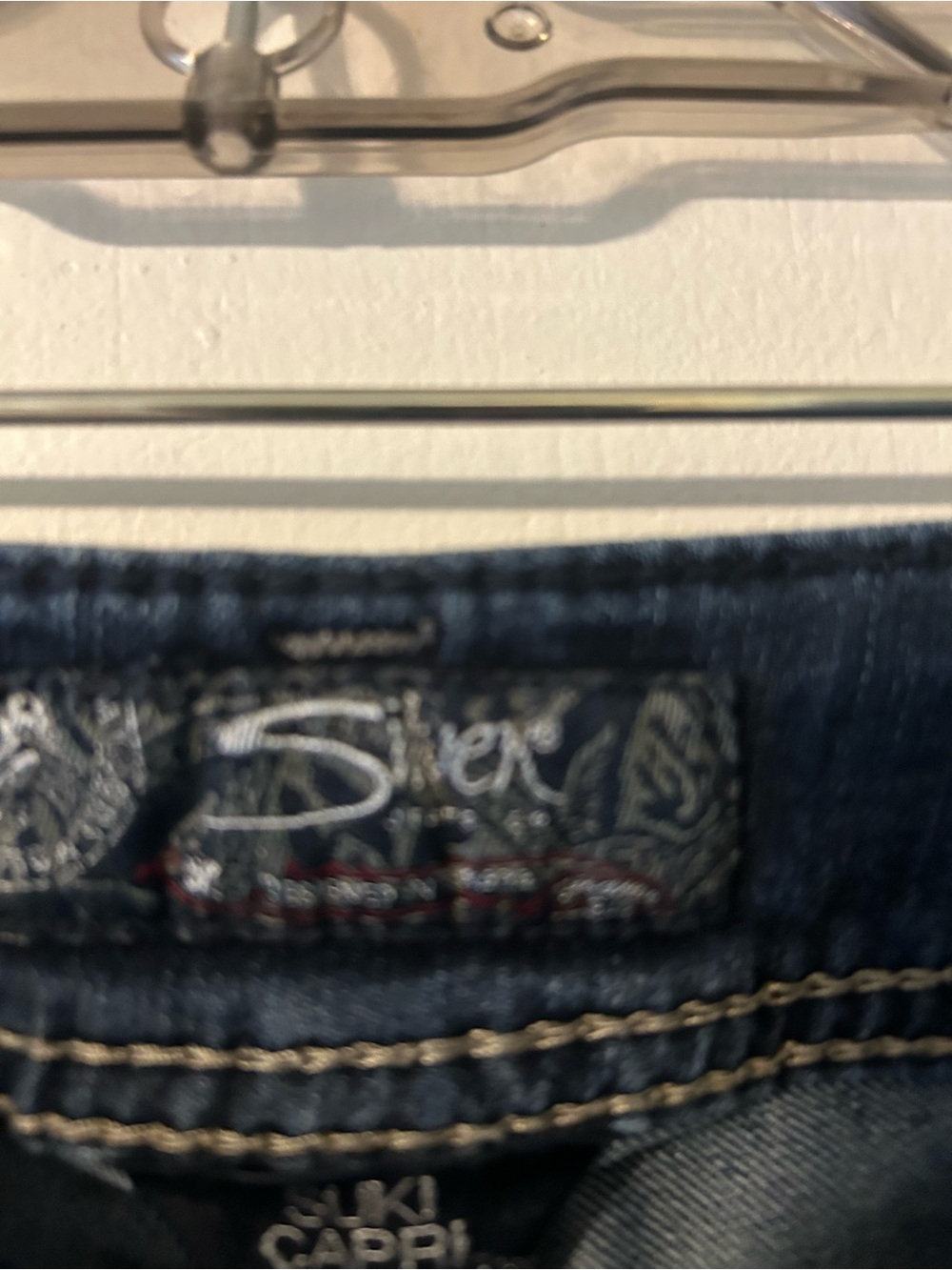 Silver Jeans Dark Blue Bootcut Jeans with Contrast Stitching - Picture 2 of 6